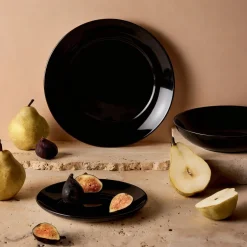 Assiette plate noire 25 cm Apy